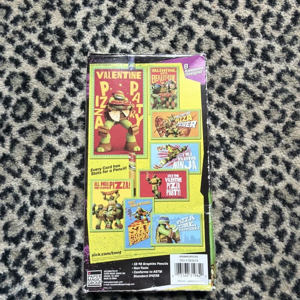 Teenage Mutant Turtles 16 Valentine Cards with 16 Pencils Nickelodeon New‎